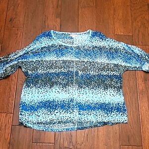 💥3for$12Pinkish Blues & Greens Abstract open sleeve/cold shoulder shirt size3X